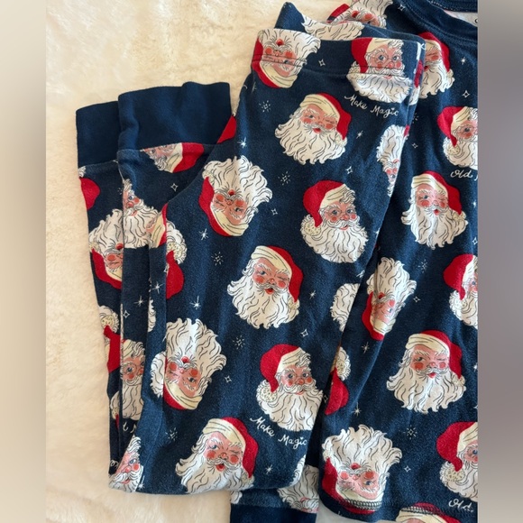 Old Navy Santa Clause Christmas Children’s Pajamas- size L(10) Unisex - Picture 3 of 5